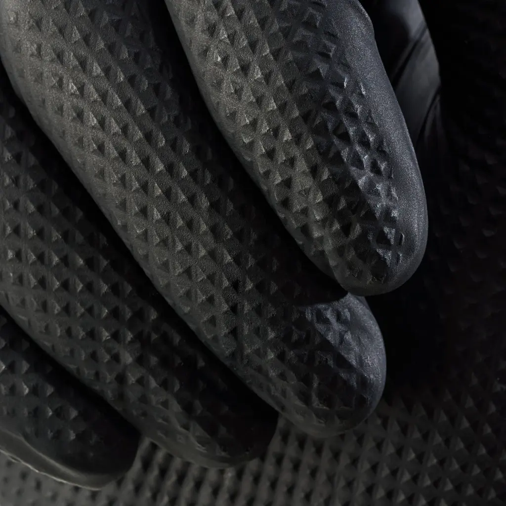 ORN - Rodney - Eagle Glove Concept - 0105251111.webp